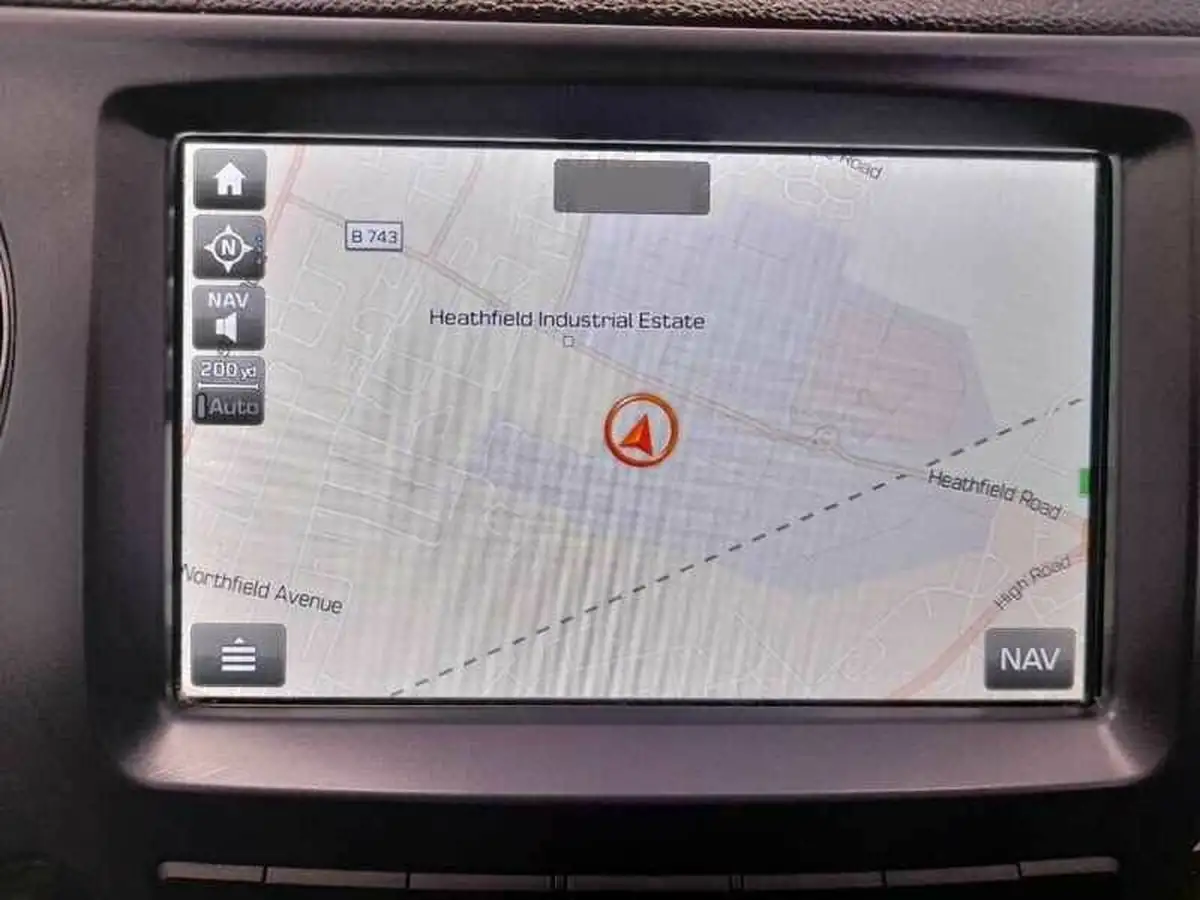 2019-hyundai-i10-10-play-big-18