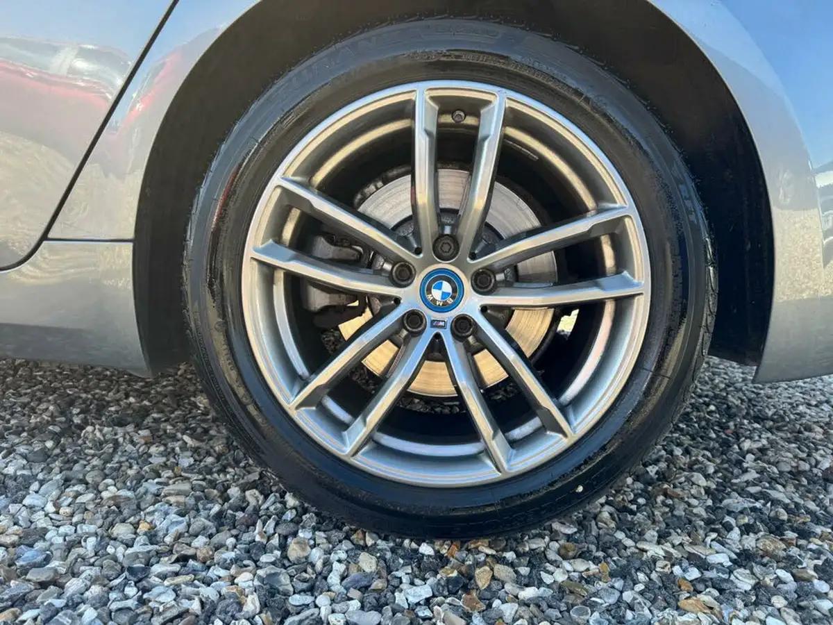 2017-bmw-5-series-20-530e-se-iperformance-big-26