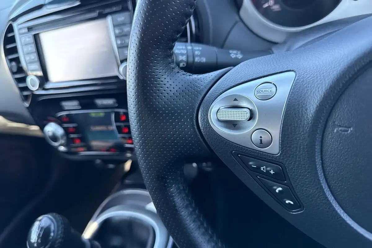 2018-nissan-juke-12-dig-t-n-connecta-ss-big-34