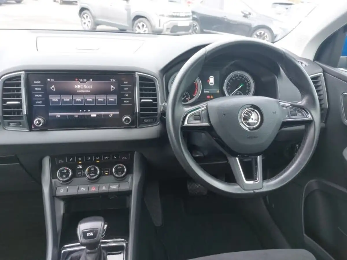 2018-skoda-karoq-15-tsi-se-l-ss-dsg-big-6