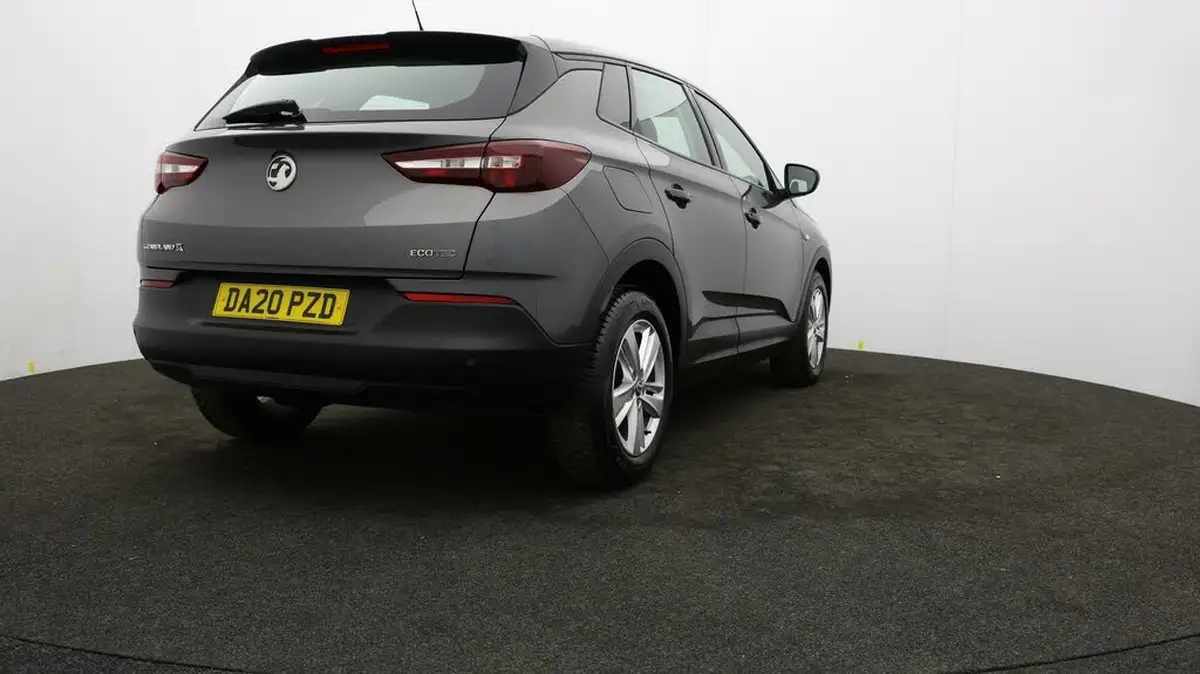 2020-vauxhall-grandland-x-12-se-big-74