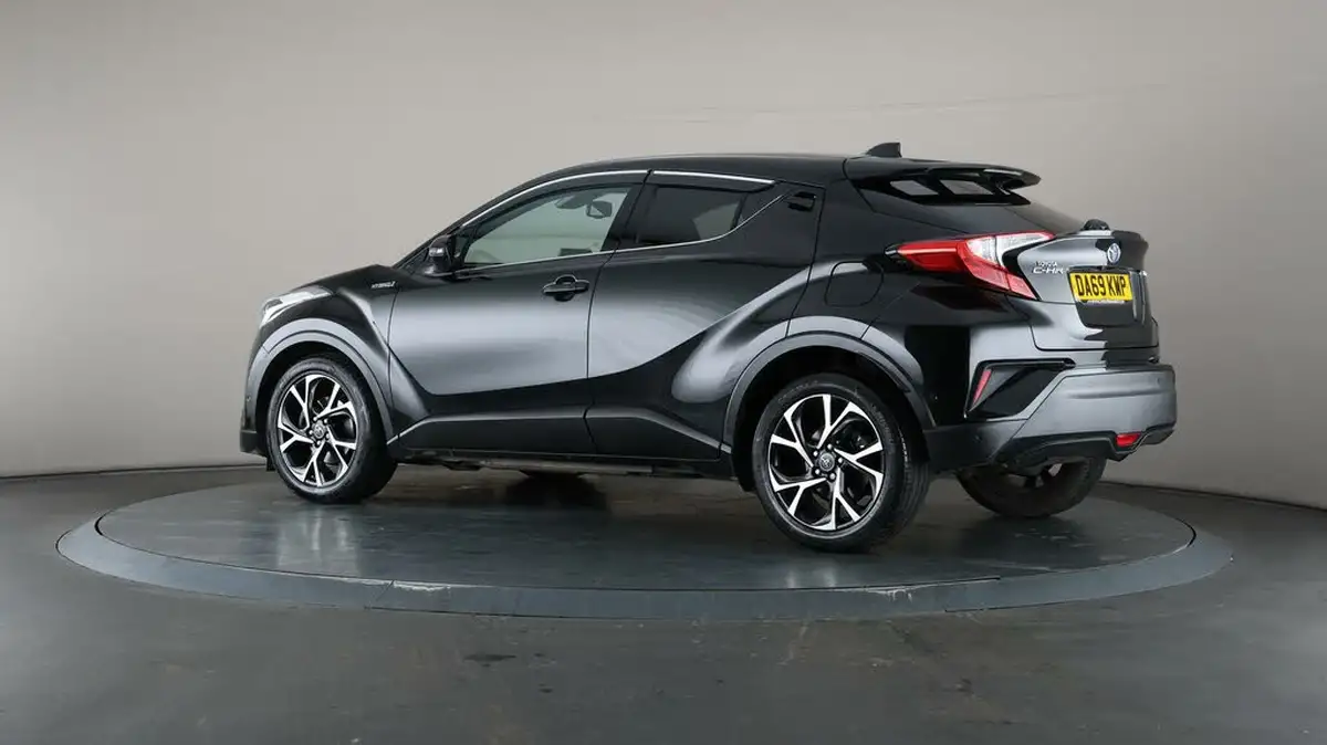 2019-toyota-c-hr-18-vvt-i-design-big-66