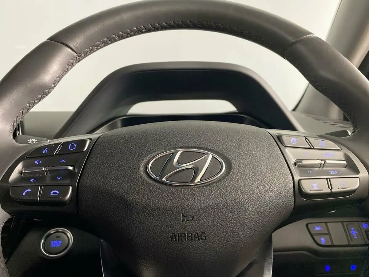2021-hyundai-ioniq-e-premium-electric-100kw-big-21