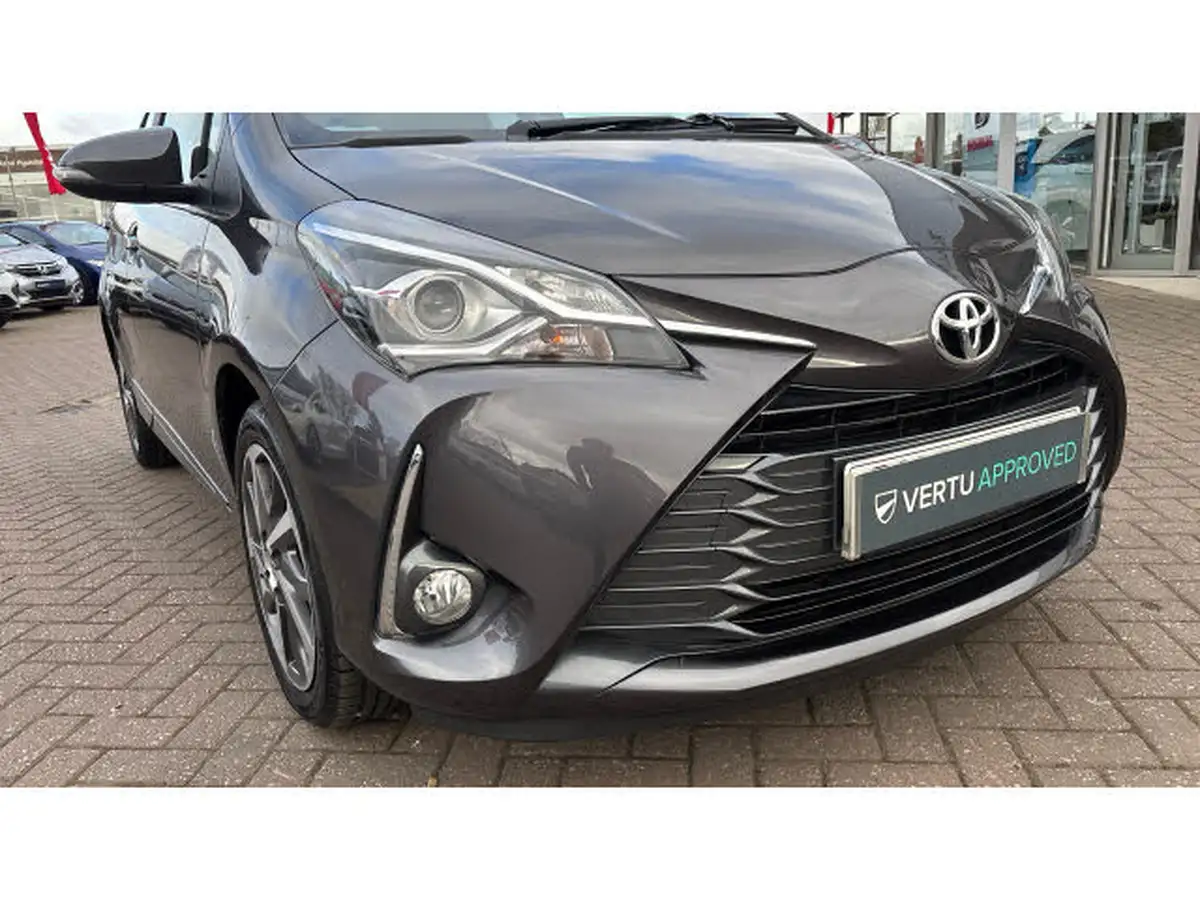 2020-toyota-yaris-15-vvt-i-y20-111bhp-1496cc-big-21