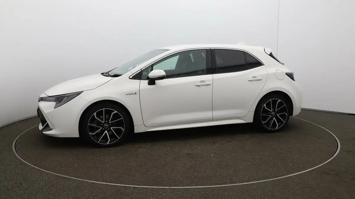 2019-toyota-corolla-20-vvt-i-excel-trk-hatchback-big-57