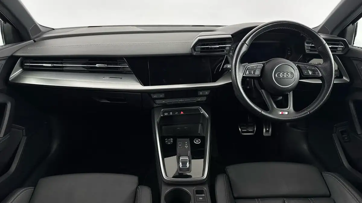 2021-audi-a3-14-45-tfsi-e-s-line-competition-big-10
