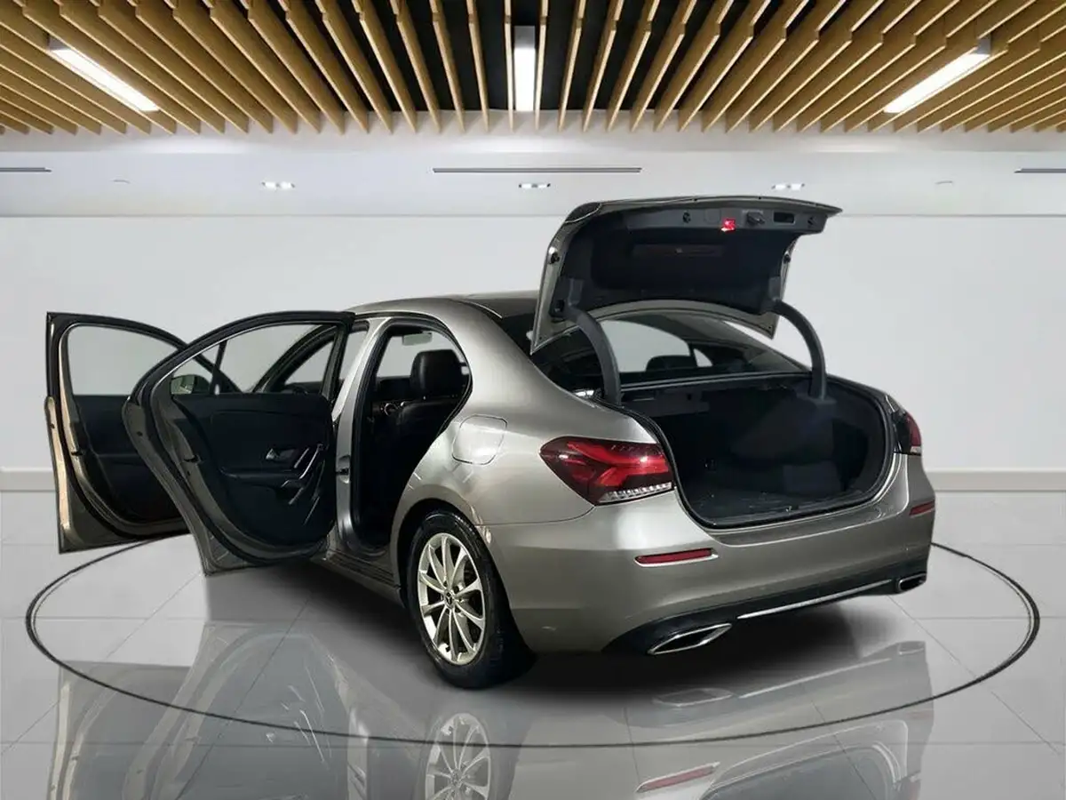 2020-mercedes-benz-a-class-13-a200-sport-saloon-4d-big-10