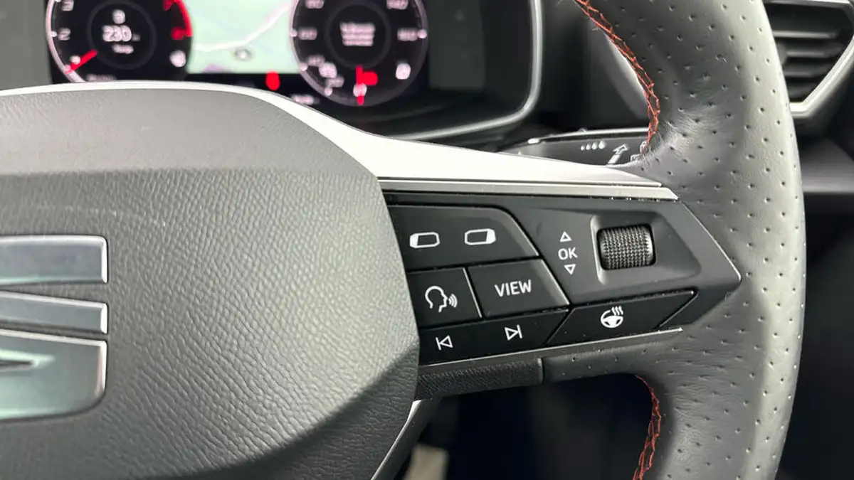 2021-seat-leon-15-tsi-evo-fr-sport-130ps-estate-big-20