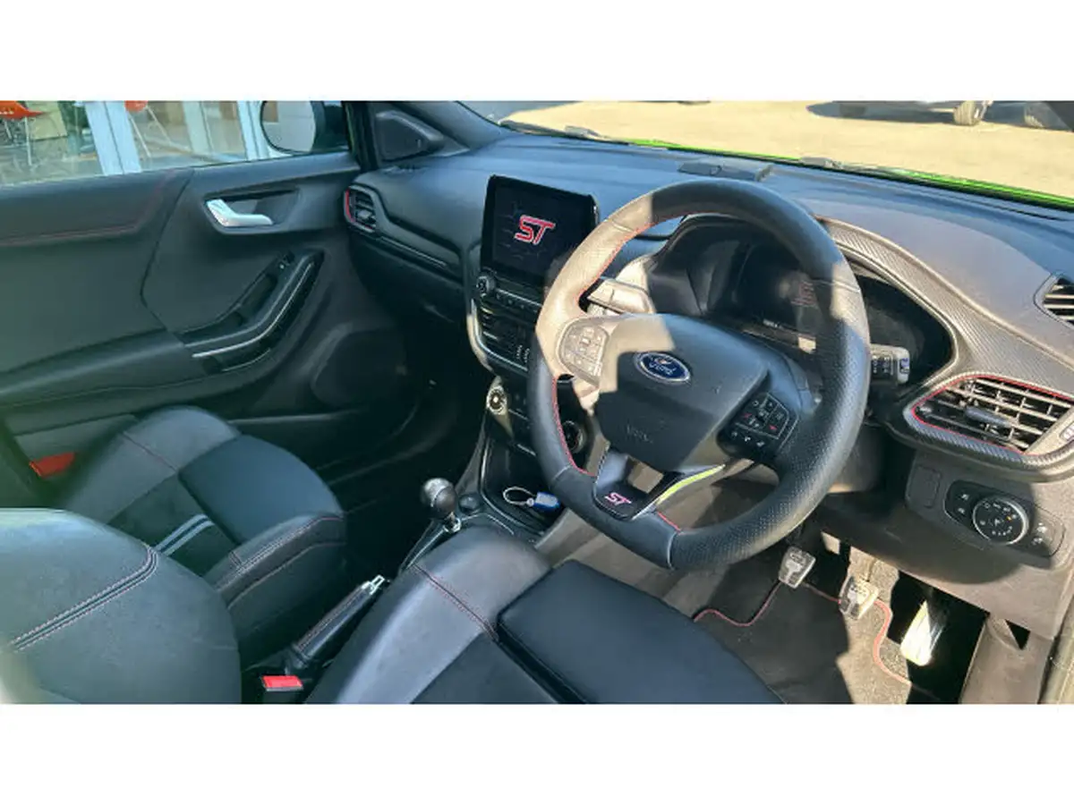 2023-ford-puma-suv-15-st-big-8