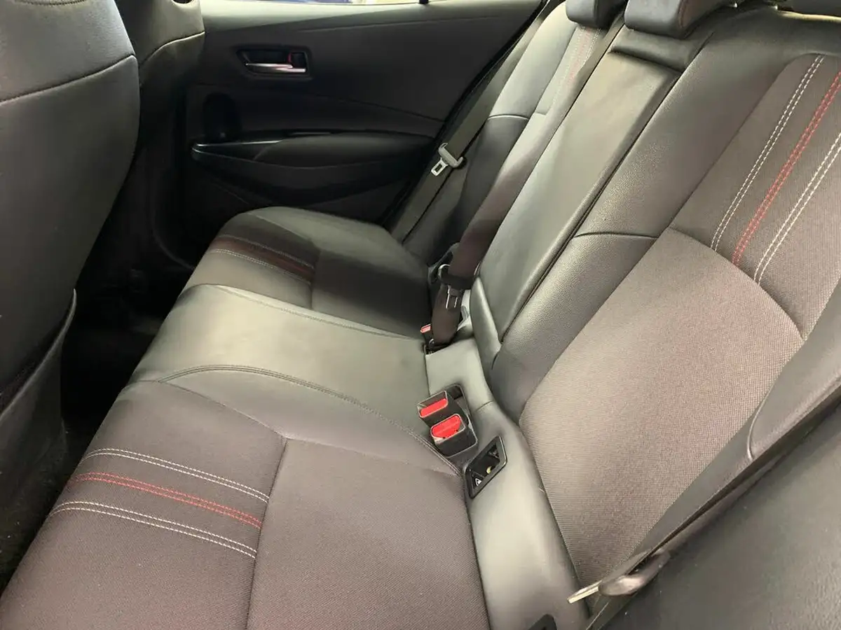 2022-toyota-corolla-18-vvt-i-gr-sport-120bhp-trk-hatchback-big-21