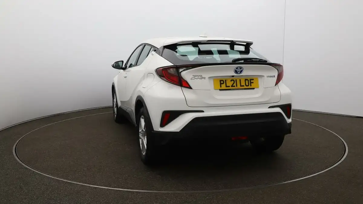2021-toyota-c-hr-18-vvt-i-icon-big-51