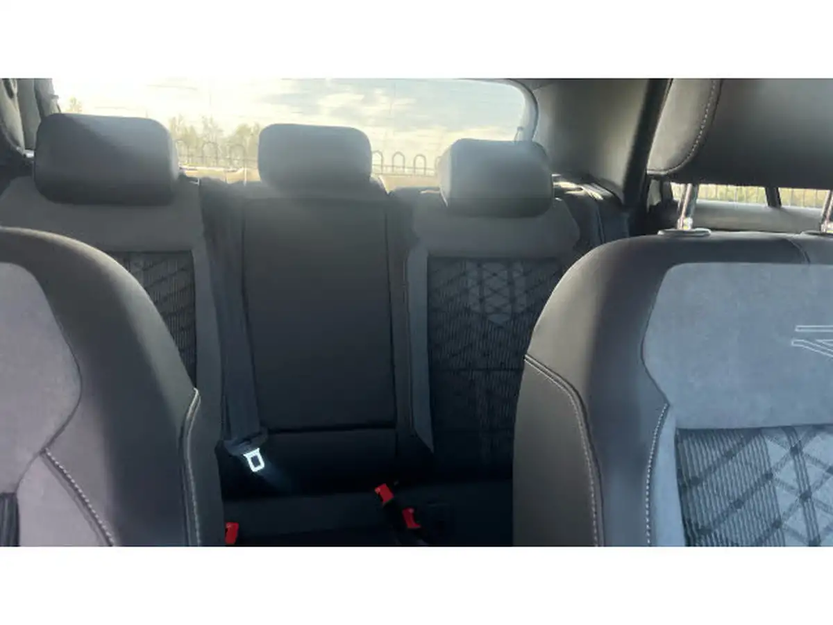 2024-volkswagen-t-roc-15-tsi-r-line-hatchback-5d-dsg-big-14