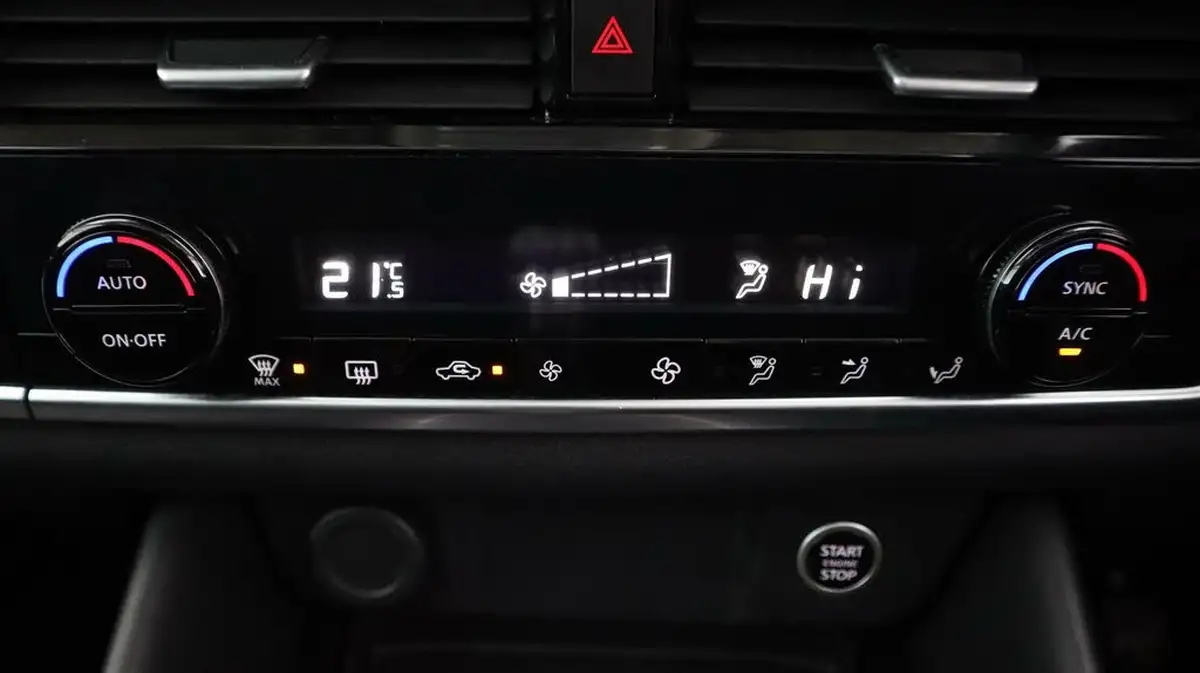 2022-nissan-qashqai-13-dig-t-n-connecta-140ps-big-12