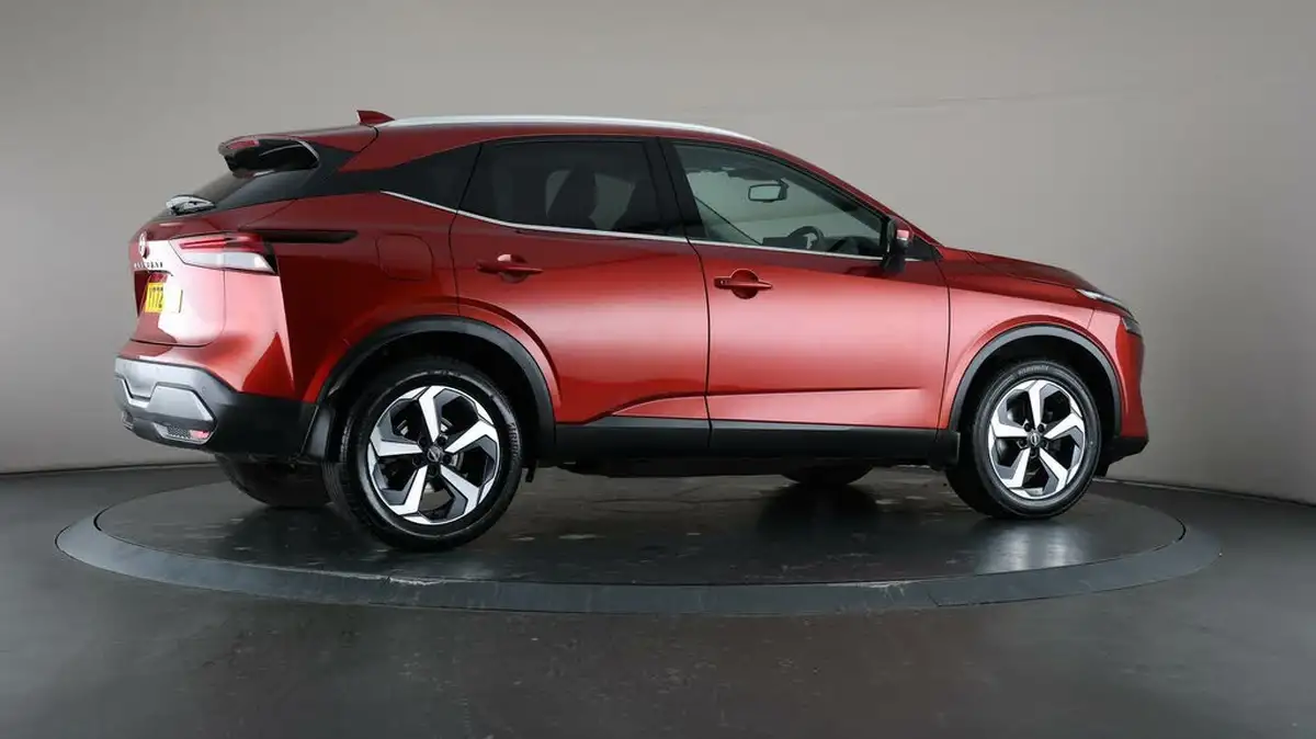 2022-nissan-qashqai-13-dig-t-n-connecta-140ps-big-54