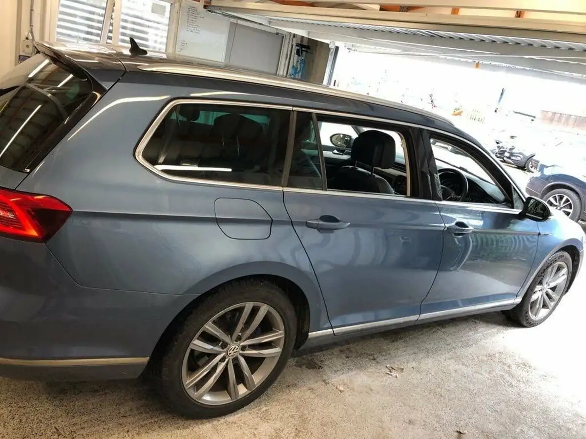 2018-volkswagen-passat-14-tsi-gte-estate-5d-big-16