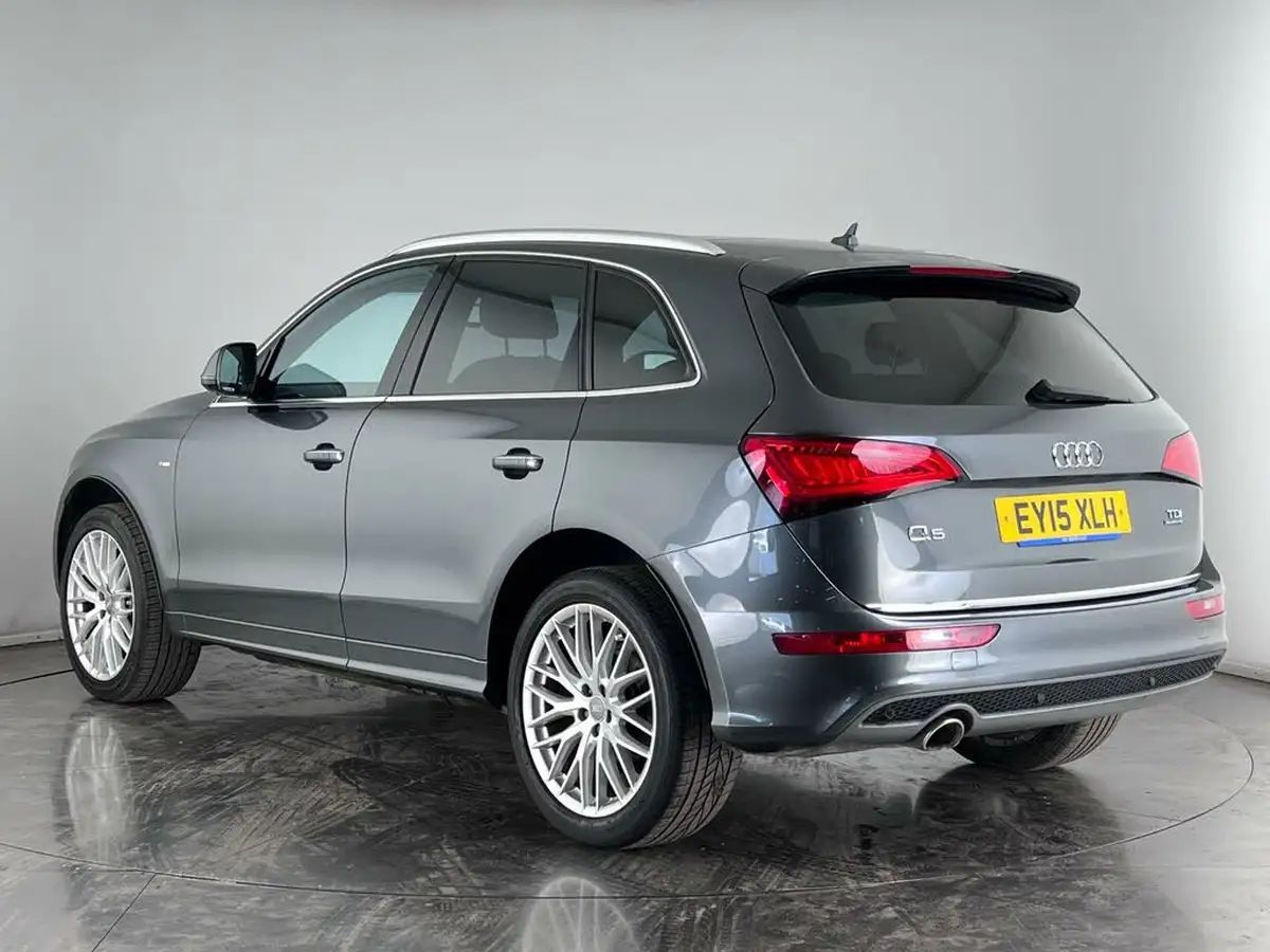 2015-audi-q5-20td-quattro-s-line-plus-177ps-tronic-big-2