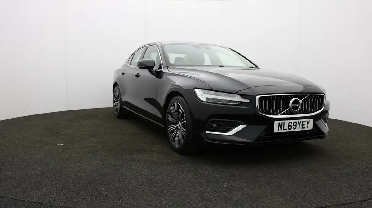 2019-volvo-s60-20-t5-inscription-plus-big-47