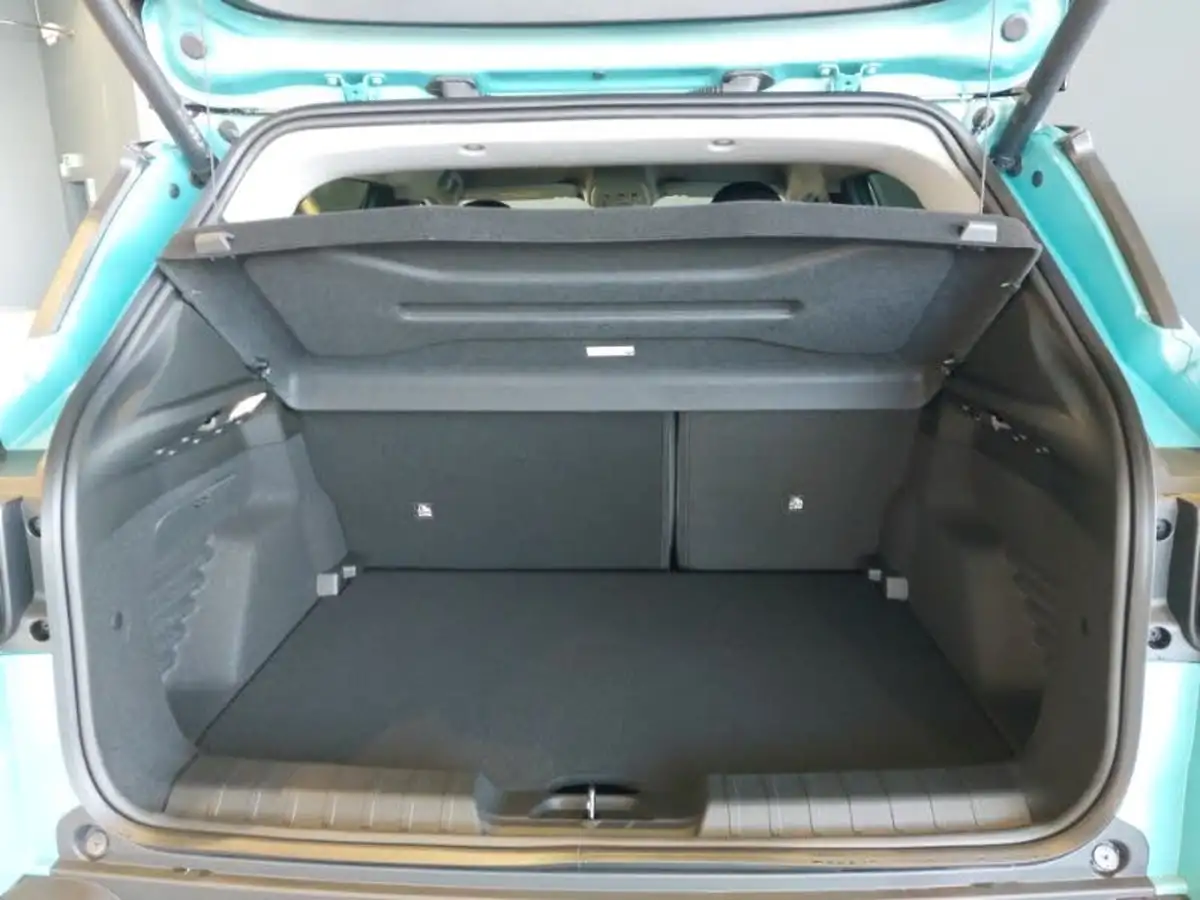 2025-jeep-avenger-12-gse-summit-big-7