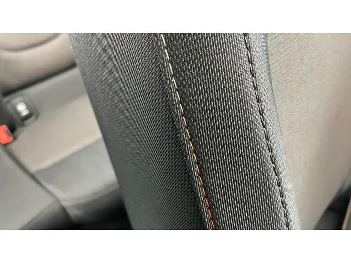 2020-mini-clubman-15-cooper-classic-big-59