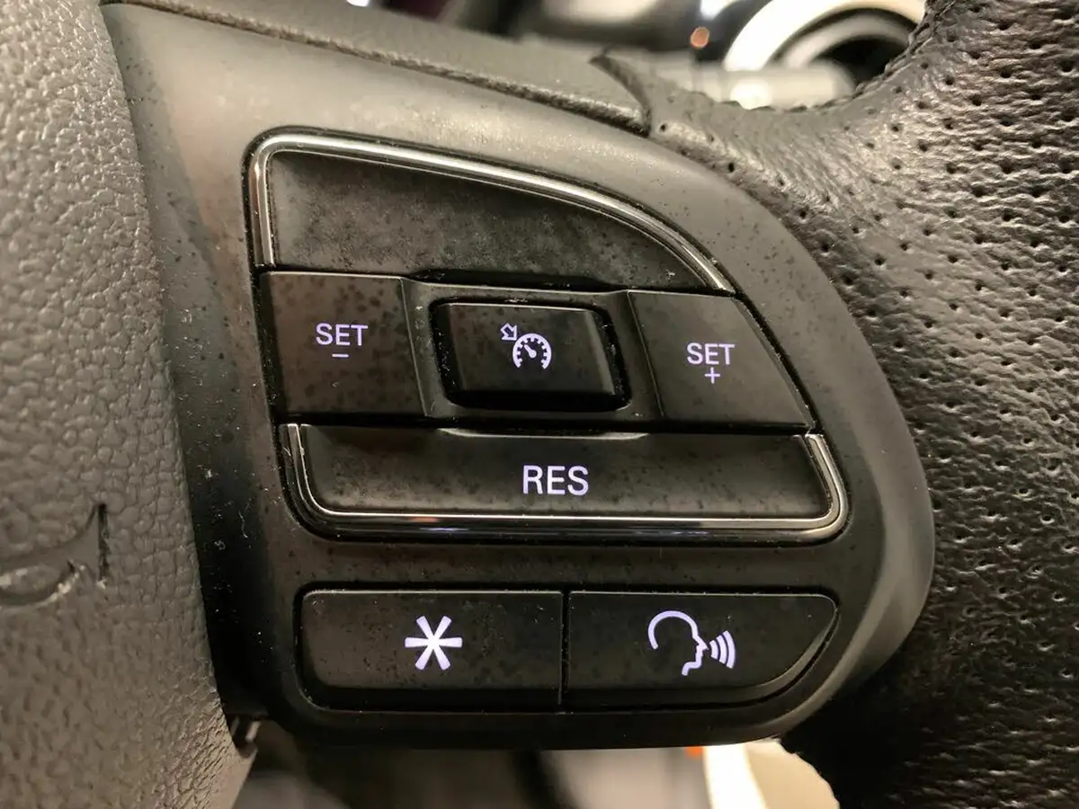 2023-mg-mg3-15-vti-tech-exclusive-nav-big-16