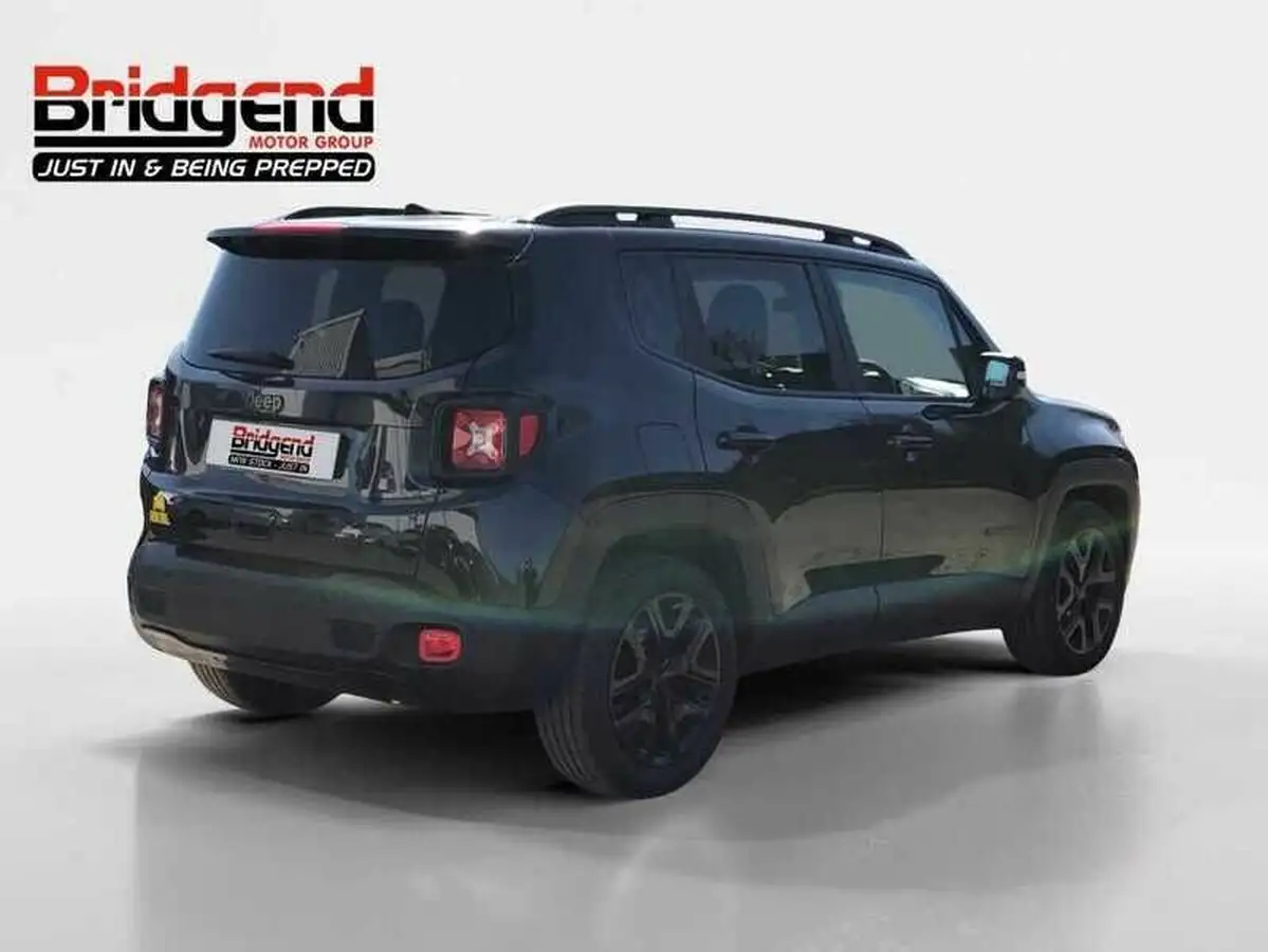2021-jeep-renegade-10-gse-night-eagle-big-2
