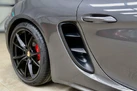 2018-porsche-cayman-718-25-cayman-gts-ss-pdk-small-37