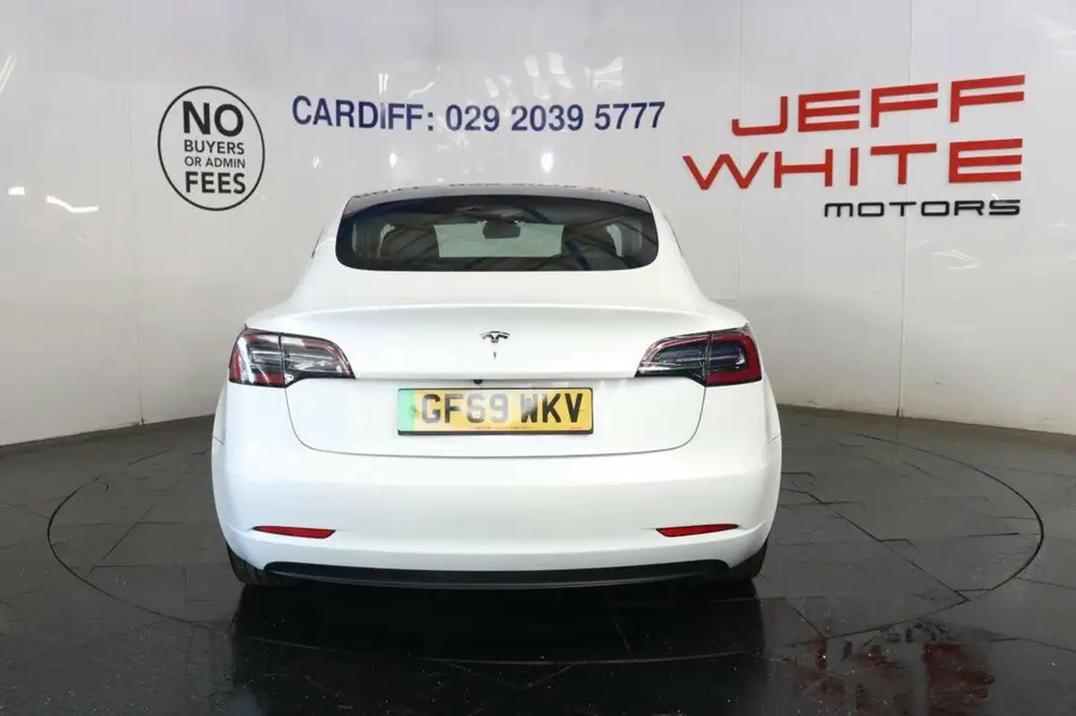2019-tesla-model-3-e-standard-plus-big-3
