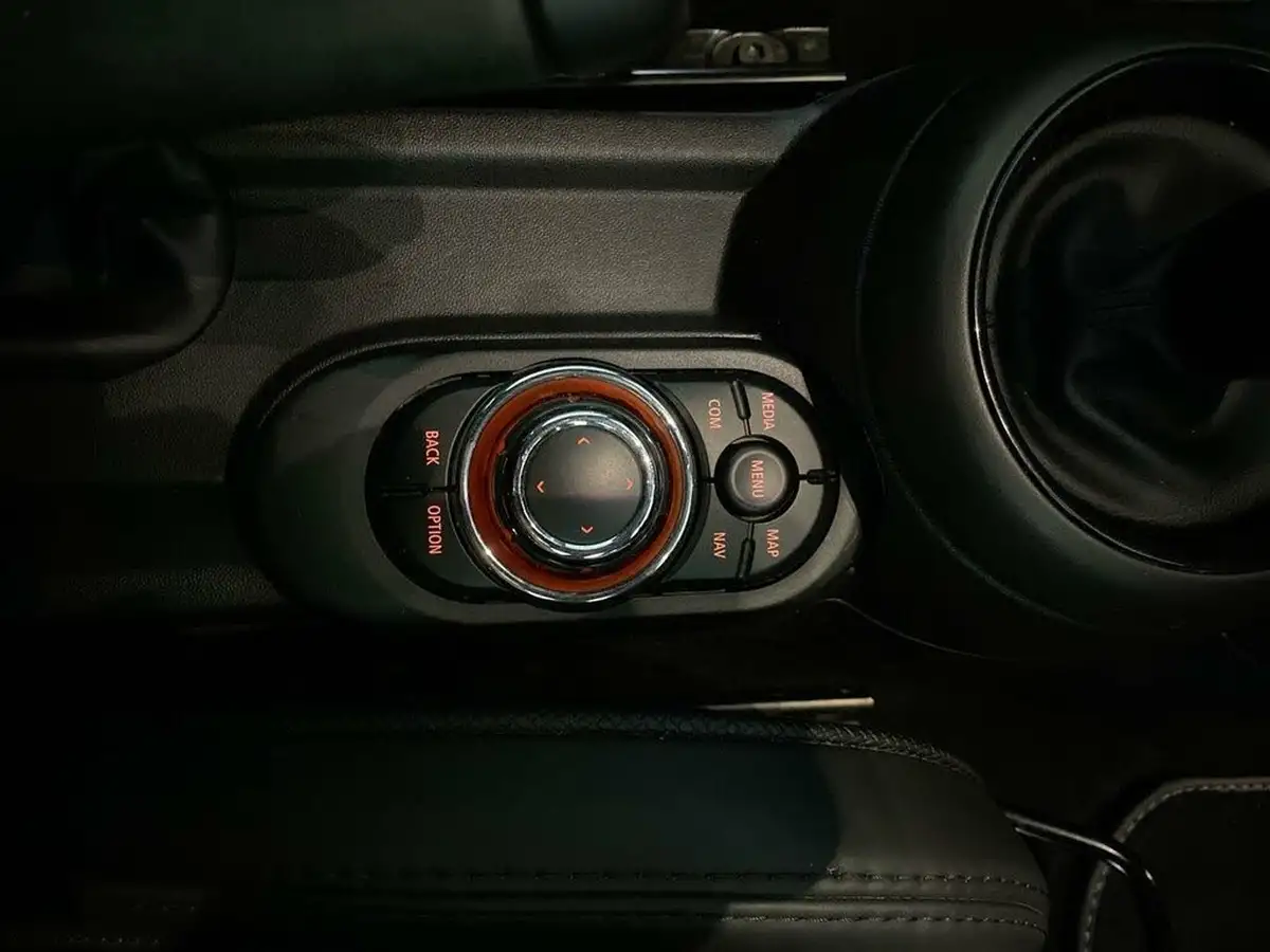 2021-mini-cooper-15-cooper-exclusive-hatchback-5d-auto-big-31