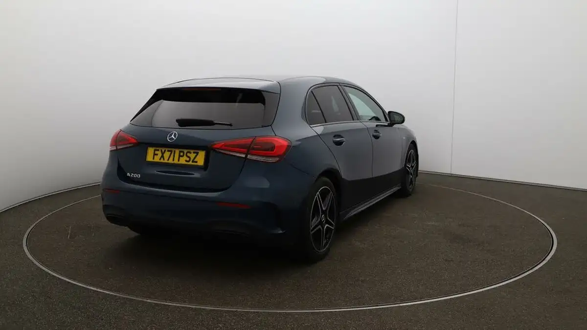 2022-mercedes-benz-a-class-13-a200-amg-line-executive-edition-hatchback-5d-7g-dct-big-47