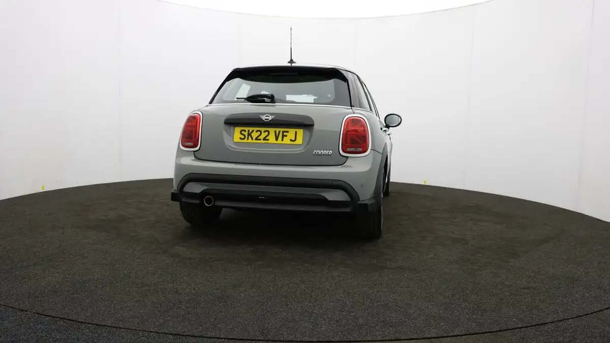 2022-mini-cooper-15-cooper-classic-hatchback-5d-auto-big-68