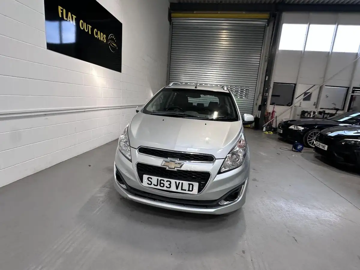 2013-chevrolet-spark-12-ltz-big-25