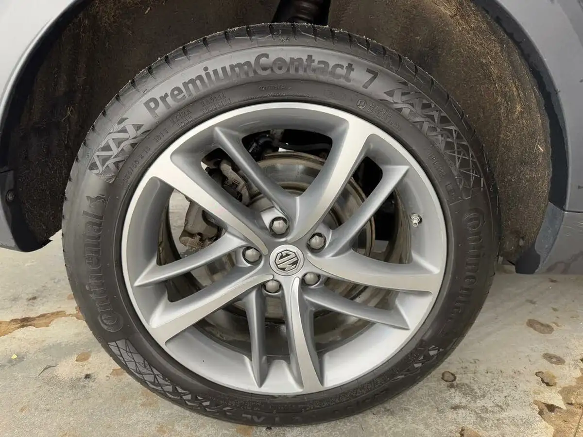 2022-mg-hs-15t-gdi-exclusive-258ps-plug-in-hybrid-auto-big-44