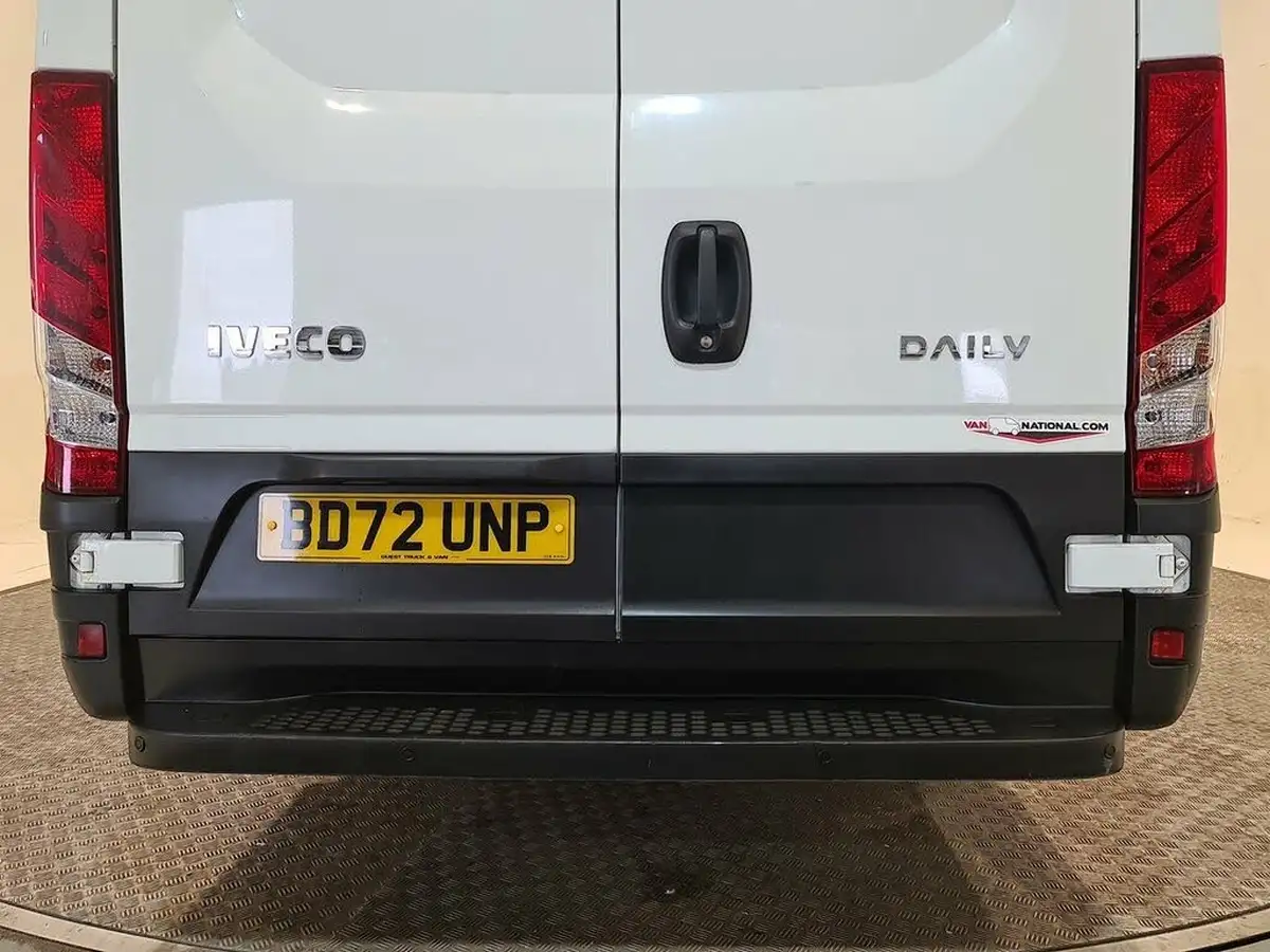 2023-iveco-daily-s-class-23td-35s14v-business-3520mm-h2-136pseu6dt-big-20