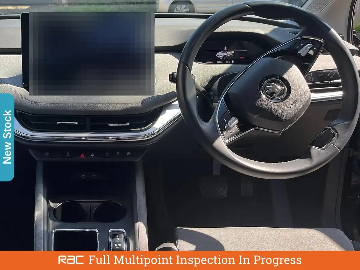 2021-skoda-enyaq-e-60-62-kwh-big-3