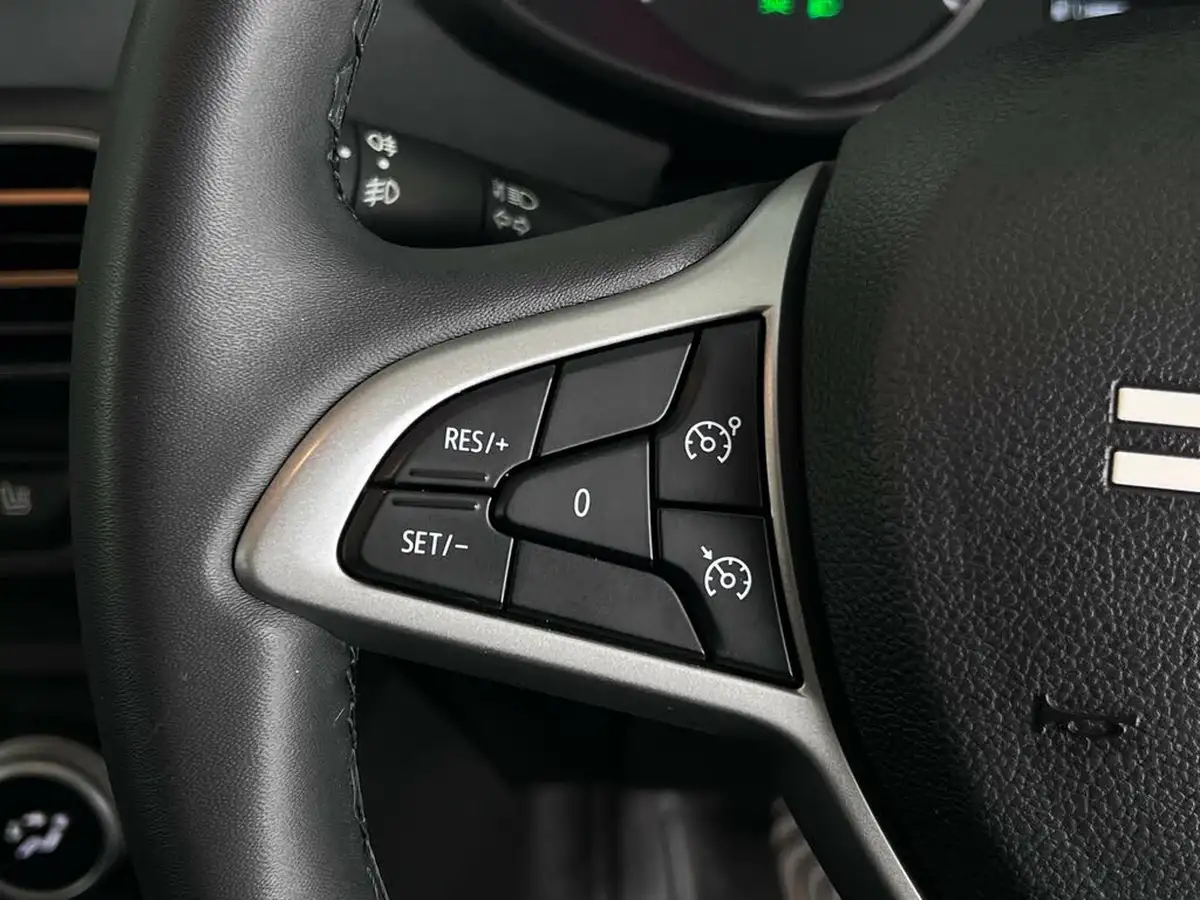 2023-dacia-jogger-10-tce-extreme-big-15