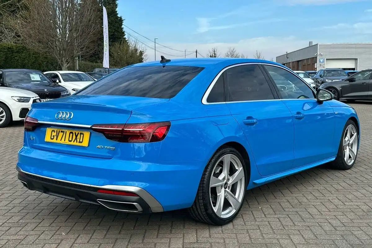 2022-audi-a4-20-40-tfsi-s-line-big-4