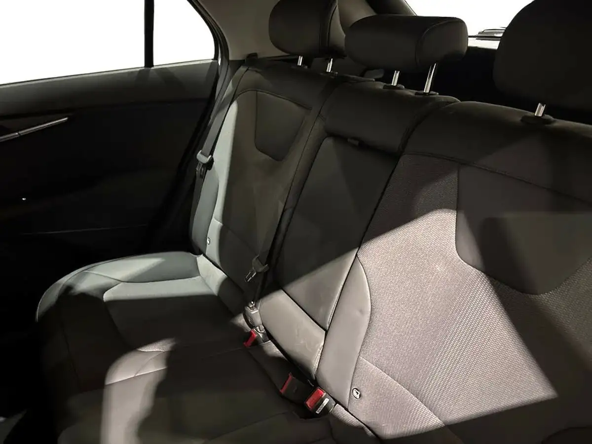 2022-kia-niro-16-gdi-139bhp-hev-132kwh-big-18