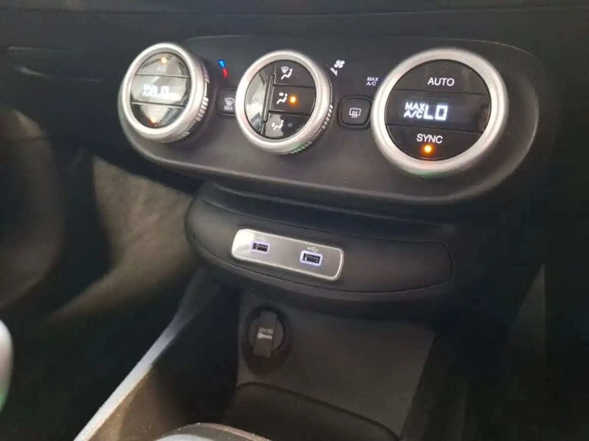 2020-fiat-500x-13-firefly-turbo-city-cross-ss-big-17