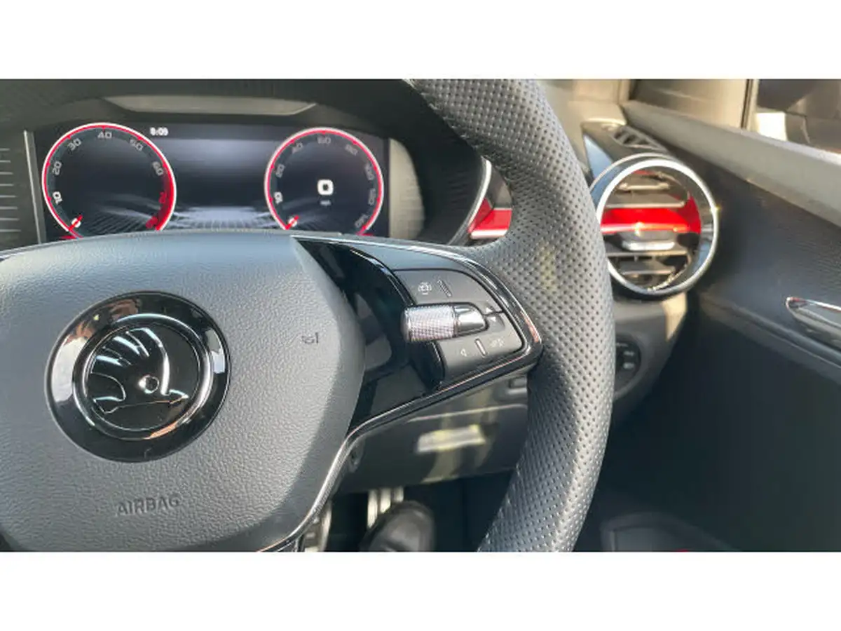 2024-skoda-fabia-15-tsi-monte-carlo-big-17