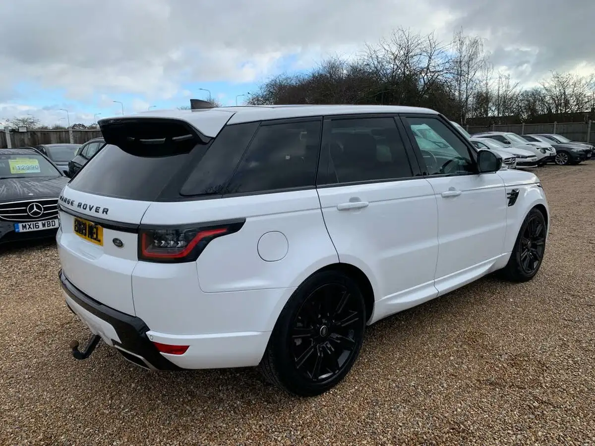 2019-land-rover-range-rover-sport-30-sdv6-hse-dynamic-big-6