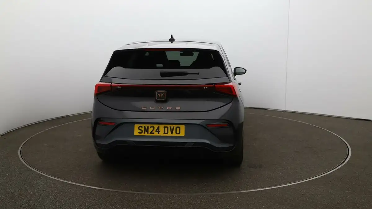 2024-cupra-born-e-v3-230ps-77kwh-e-boost-big-6