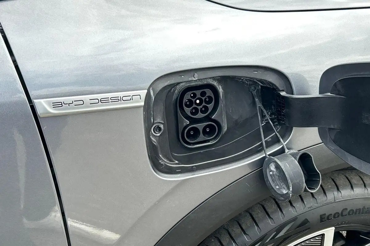 2024-byd-atto-3-e-design-big-29