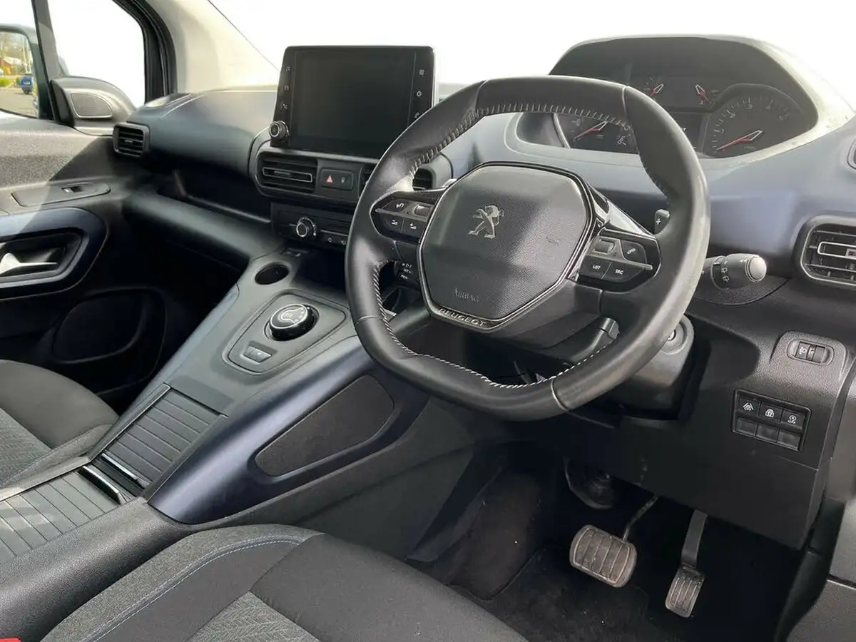 2019-peugeot-rifter-15-bluehdi-allure-130bhp-standardss-eat8-big-7
