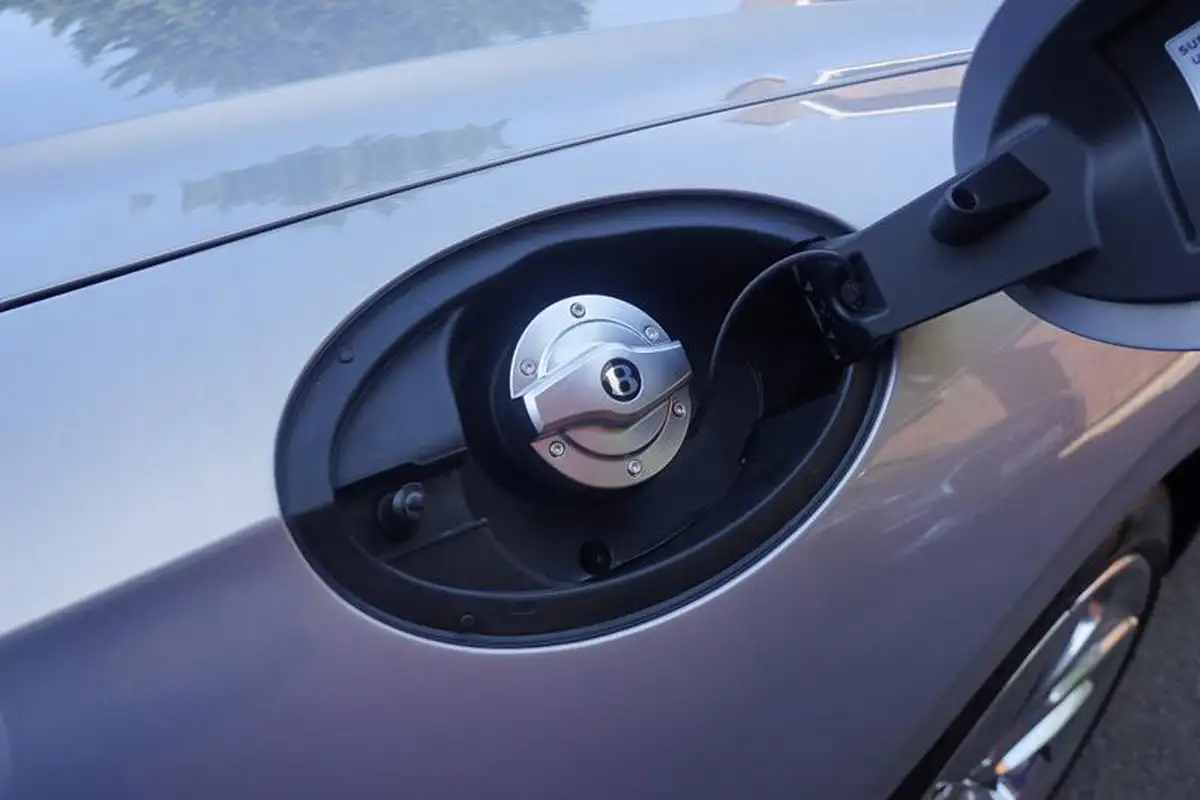 2019-bentley-continental-60-gt-convertible-big-26