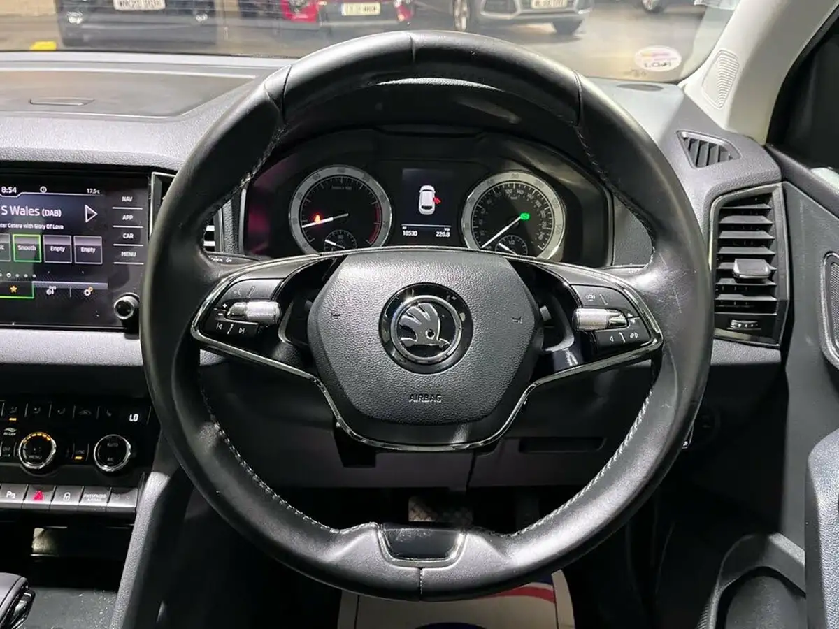 2020-skoda-karoq-15-tsi-se-l-dsg-big-22