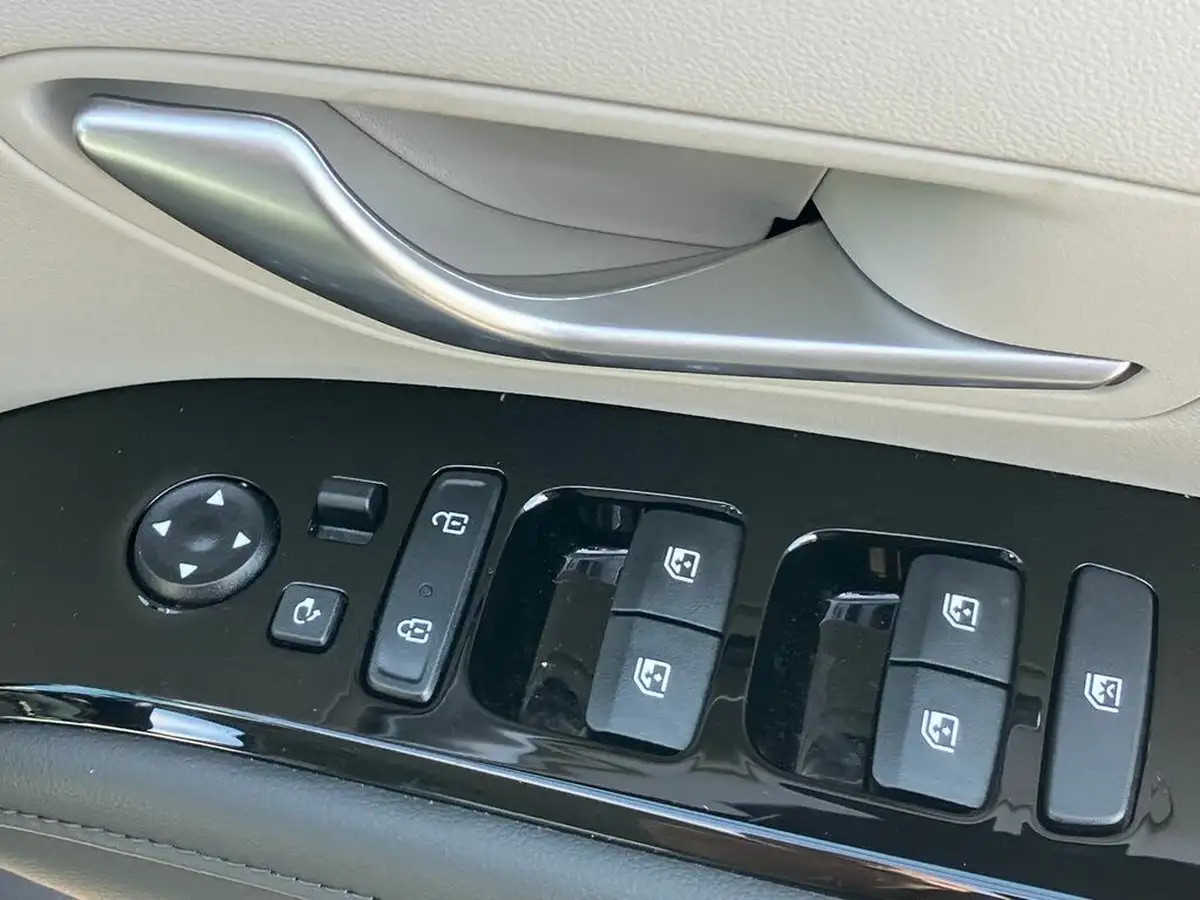 2024-hyundai-tucson-16-t-gdi-ultimate-150ps-48-volt-mhev-dct-big-17
