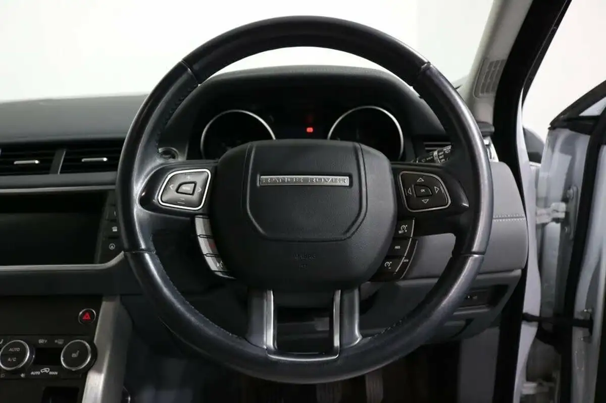 2017-land-rover-range-rover-evoque-20ed4-se-big-8