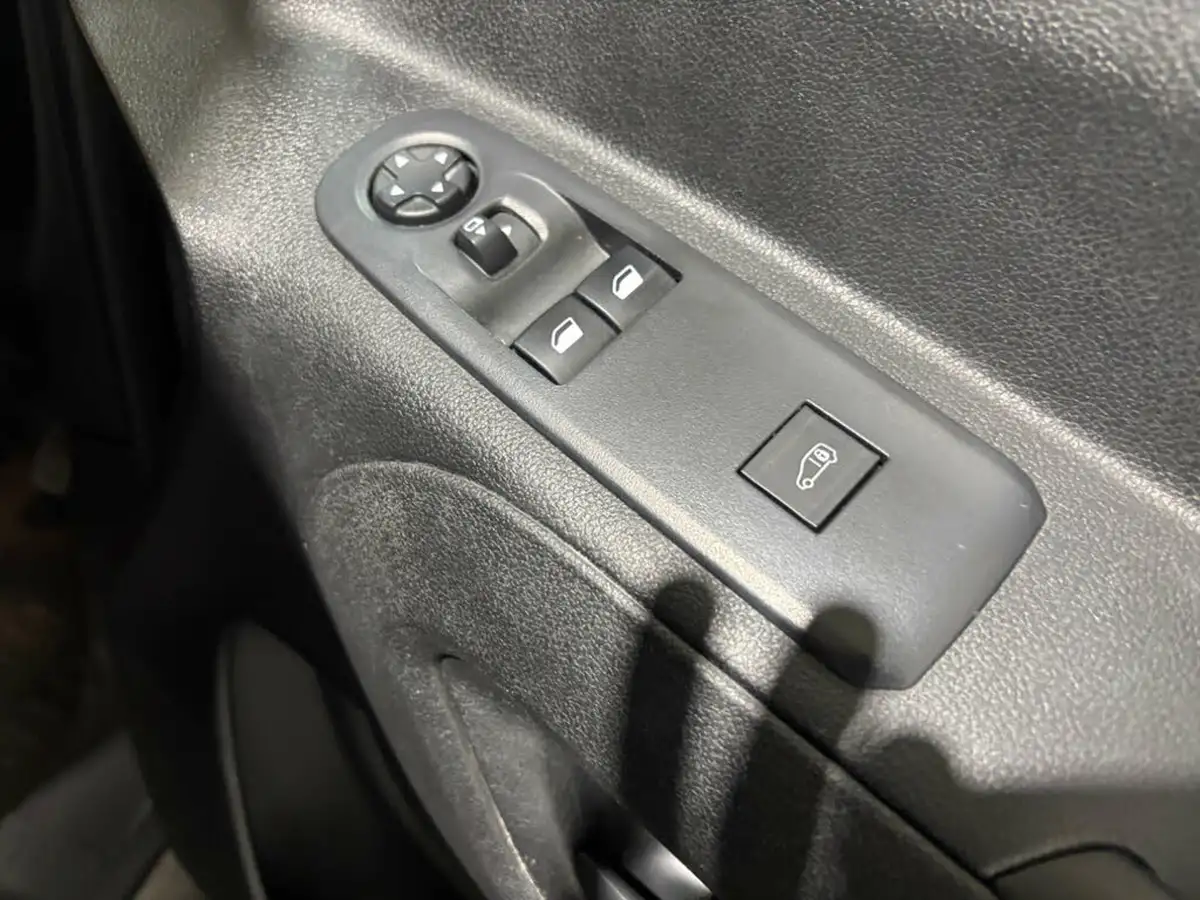 2021-citroen-berlingo-15bluehdi-1000-driver-100pseu6dt-e-ss-big-5