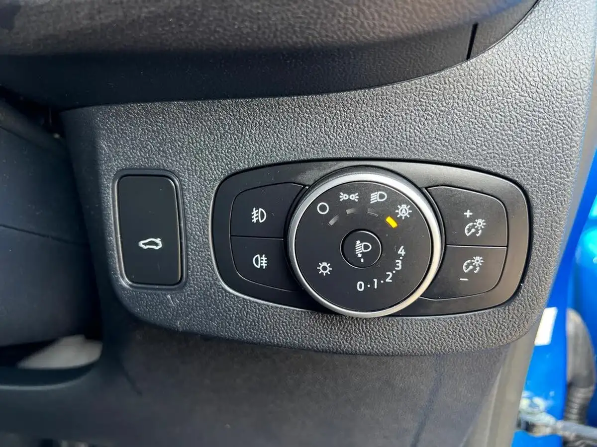 2021-ford-puma-suv-15-st-big-22