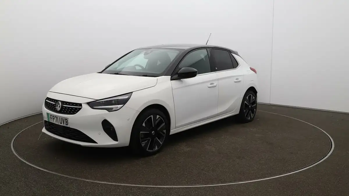 2022-vauxhall-corsa-e-elite-premium-big-3